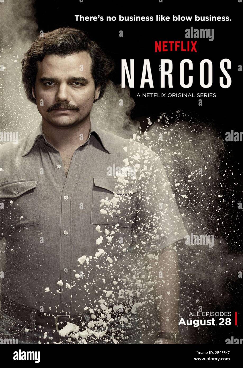 Narcos TV Series 2015-2017 USA / Colombia 2015 Season 1 Wagner Moura Poster (USA) Stock Photo