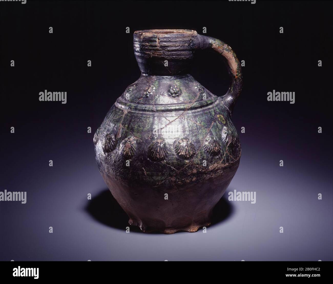 Plastic ridge separates hi-res stock photography and images - Alamy