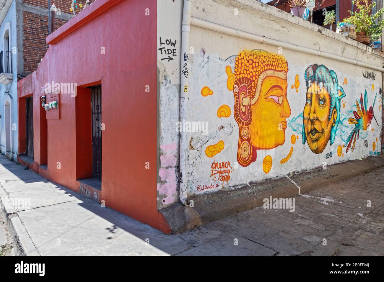 Mexico city street art hires stock photography and images Alamy
