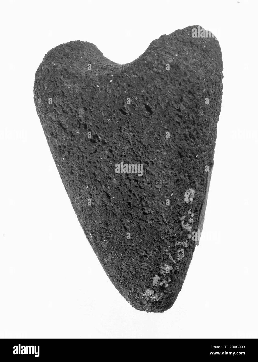 cut-part of a hammer of hard rock, hammer, stone, broken down by the stem hole, length: 5.3 cm, prehistory -2700 Stock Photo
