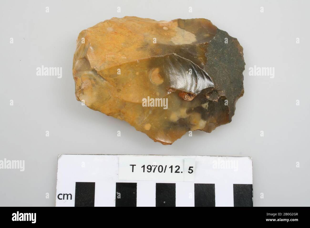 Flint tool, tool, stone, flint, 9 x 6,7 x 2,1 cm, prehistoric, England, unknown, unknown, Swanscombe Stock Photo