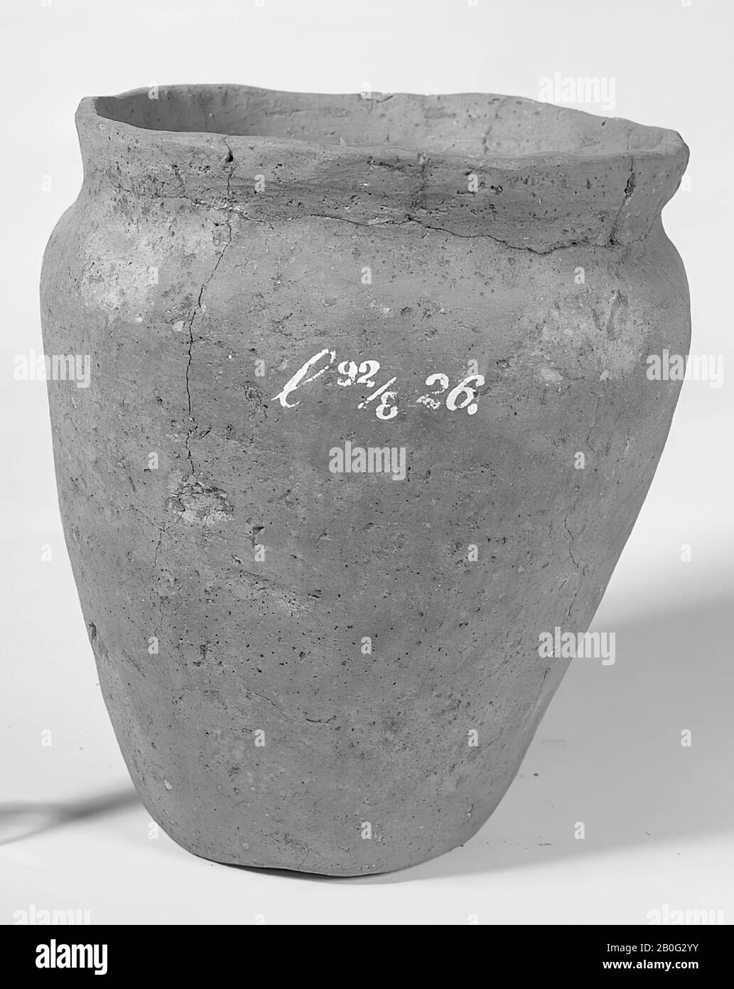 The Netherlands prehistory, urn, pottery, h, 20 cm, diam, 16.7 cm, prehistory -800, -500, the Netherlands, Limburg, Weert, Weert Stock Photo