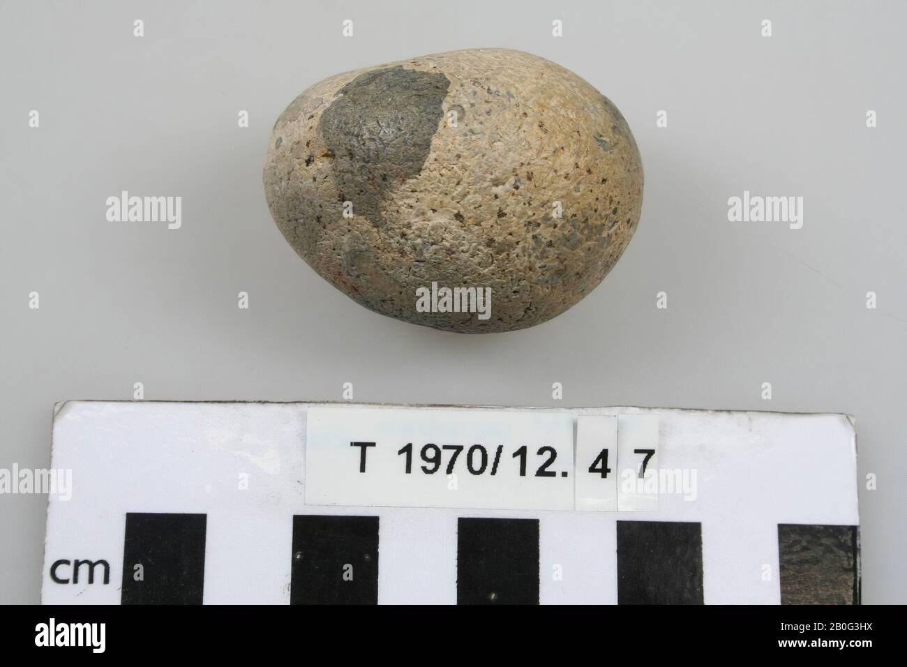 Stone object, spherical., Tool, stone, 4,5 x 3,8 x 3,4 cm, prehistory, England, unknown, unknown, Swanscombe Stock Photo