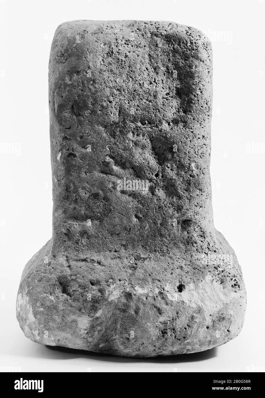 Plinth stands out hi-res stock photography and images - Alamy