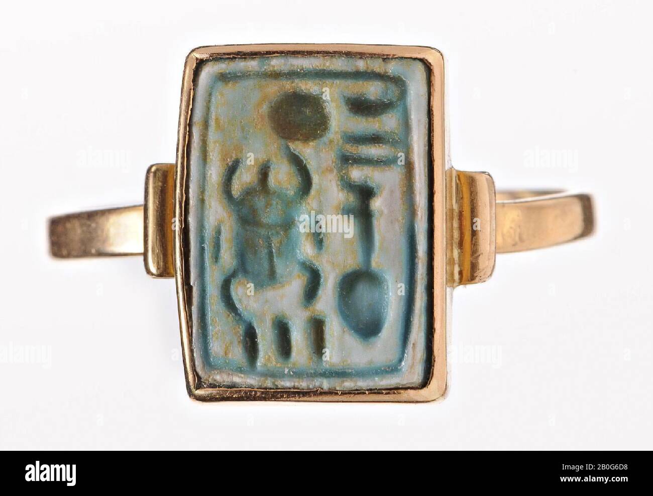Gold Signet Ring of Neferibre - Egypt Museum