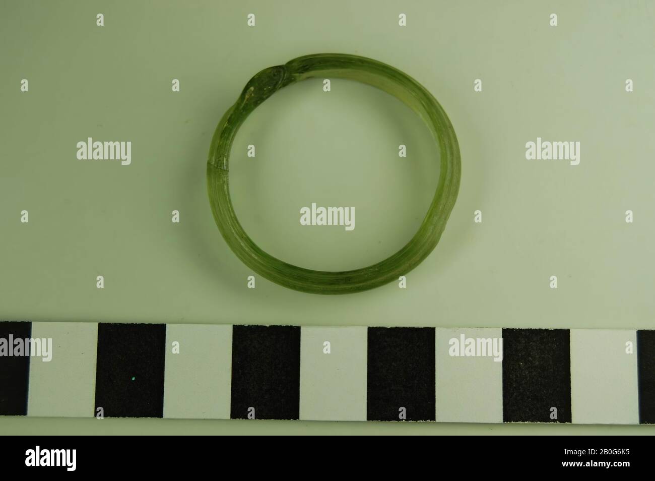 Green glass ring. Reconstructed from two pieces., Ring, glass, ø 3,6 - 3,8 cm, roman time, Turkey Stock Photo