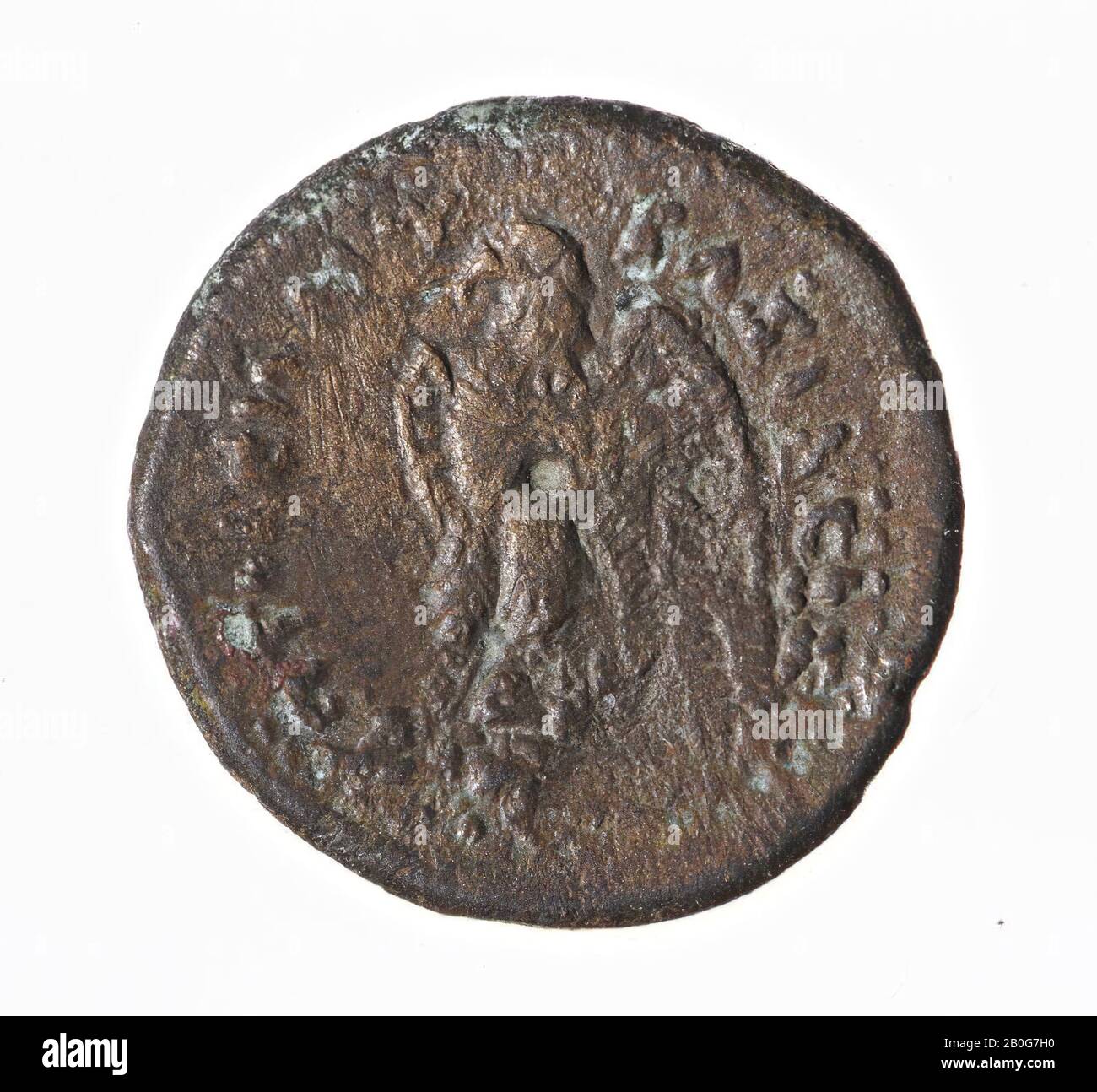coin, aes-20, Ptolemy II, Vz: Head of Alexander the Great r., Kz: eagle on lightning l., Between legs delta, PTOLEMAIOU BASILEOOS, coin, aes-20, Ptolemy II, metal, copper , Diam. 20 mm, wt. 7,19 gr, Greco-Roman Period, Ptolemaeën BC 285-246, Egypt Stock Photo