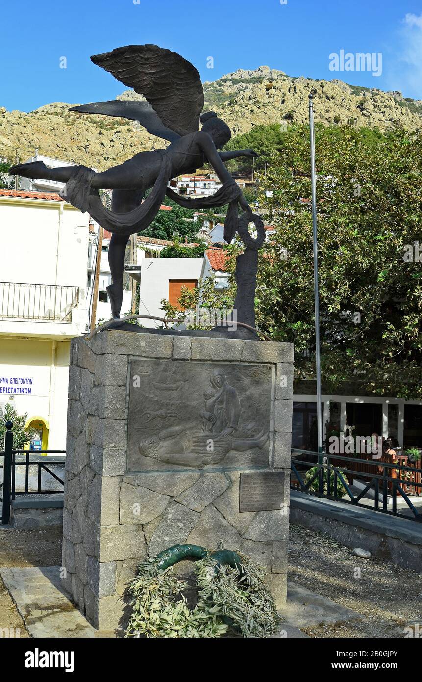 Chora, Greece - September 19, 2016: Sculpture of Goddess Nike and memorial  in mountain village on Samothrace Island Stock Photo - Alamy