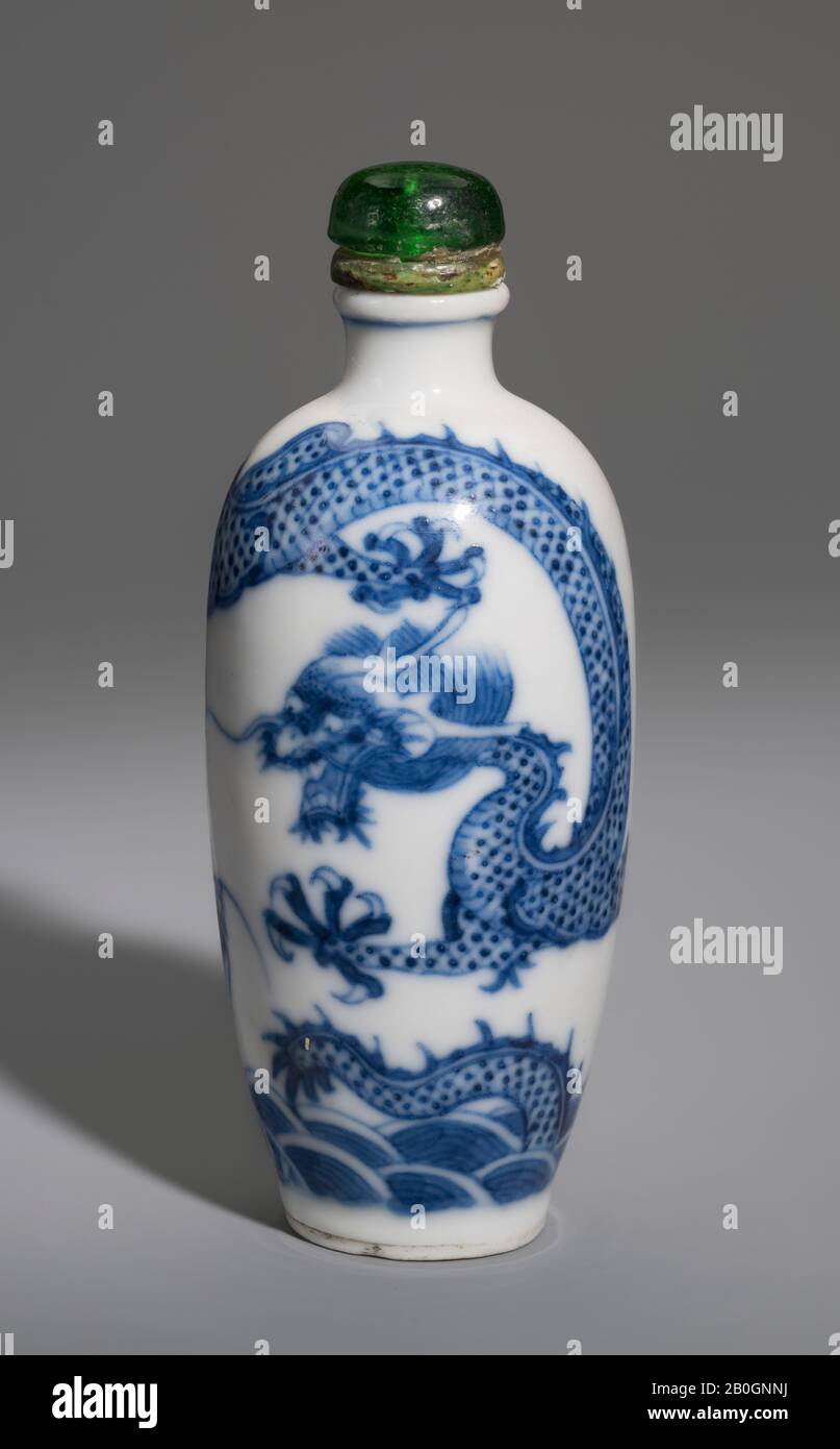 Chinese, Snuff Bottle, Porcelain, Height: 3 7/16 in. (8.7 cm Stock Photo