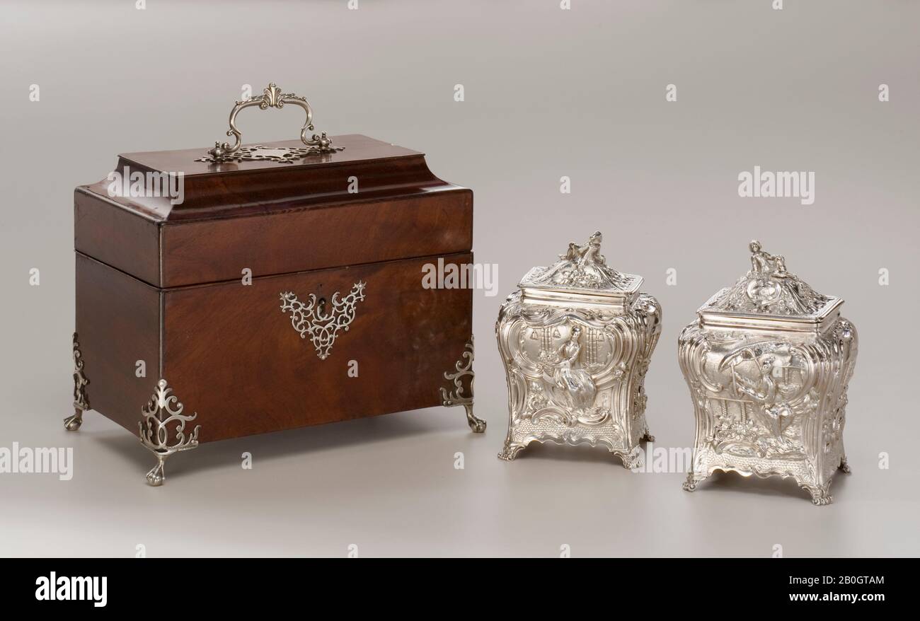Pierre (Peter) Gillois, British, first mark entered 1754, Pair of Tea Canisters with Case, 1769/70, Silver and mahogany, Canister: 5 9/16 × 4 1/8 × 3 5/16 in. (14.1 × 10.5 × 8.4 cm); weight: 11.35 oz (321.9 g Stock Photo