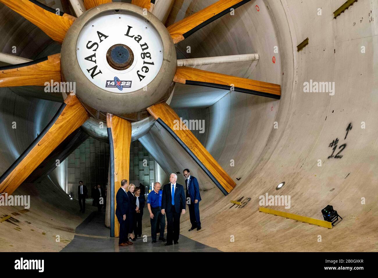 Langley wind tunnel hires stock photography and images Alamy