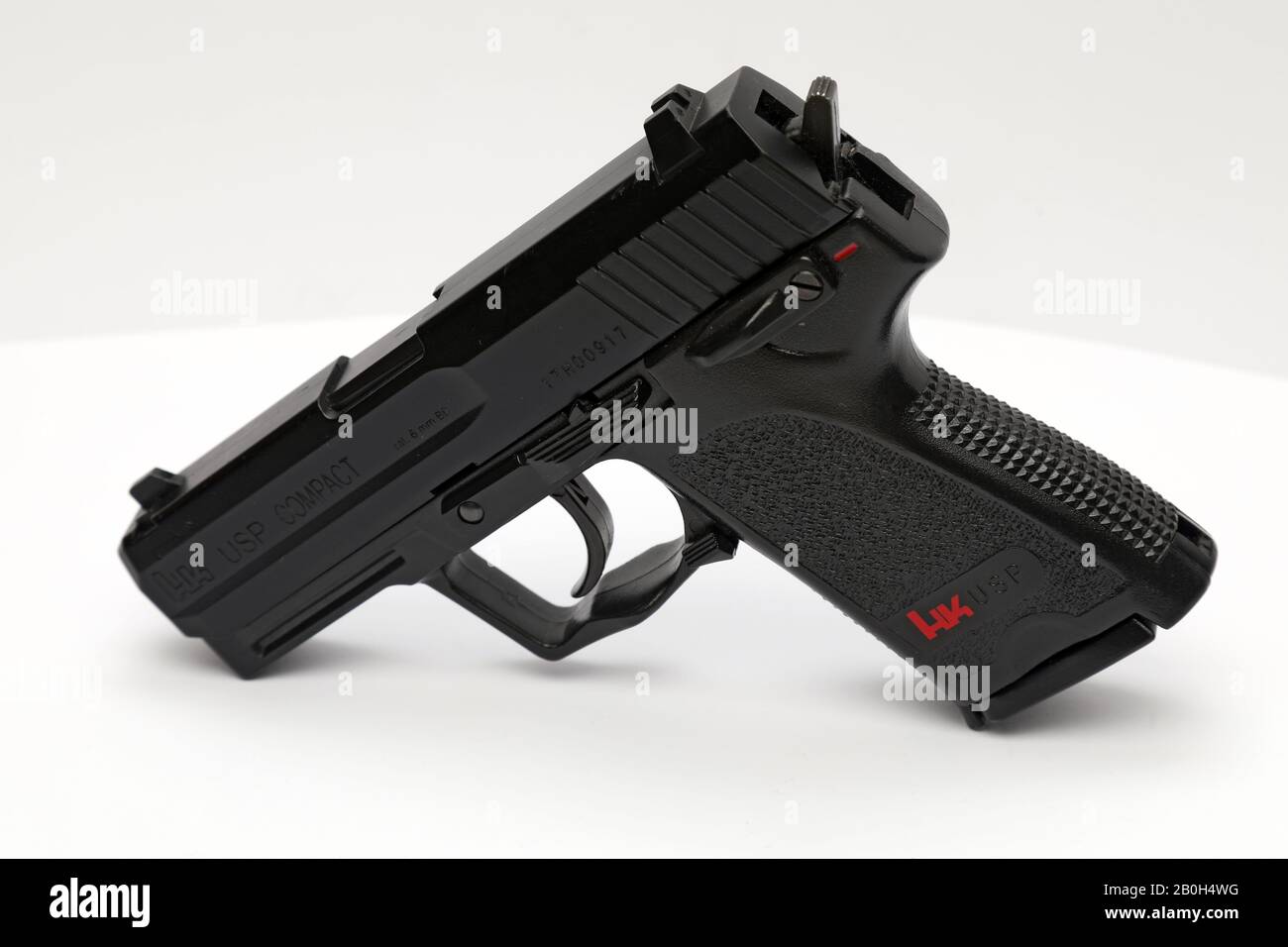 21.05.2019, Berlin, Berlin, Germany - Softair pistol. 00S190521D106CAROEX.JPG [MODEL RELEASE: NO, PROPERTY RELEASE: NO (c) caro images / Sorge, http:/ Stock Photo