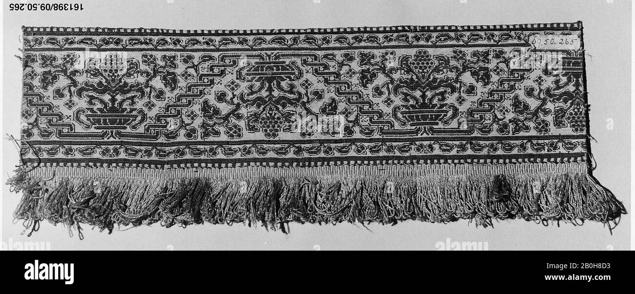 Band, Italian, 16th century, Italian, Silk, L. 12 x W. (without fringe) 3 inches (30.5 x 7.6 cm), Textiles-Woven Stock Photo