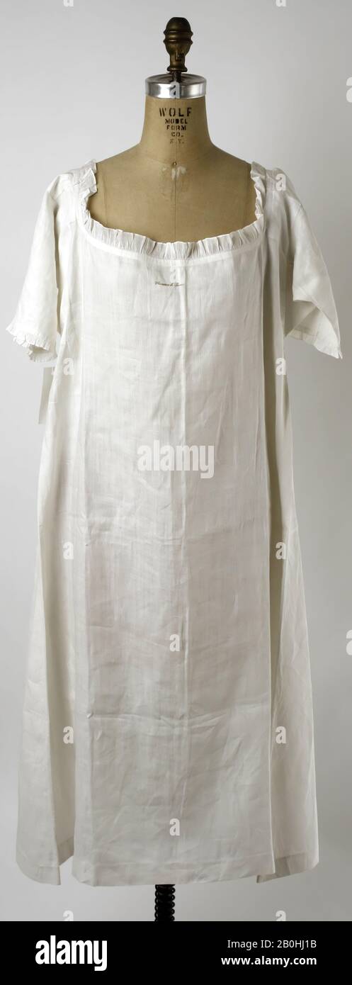 Chemise not man hi-res stock photography and images - Page 6 - Alamy