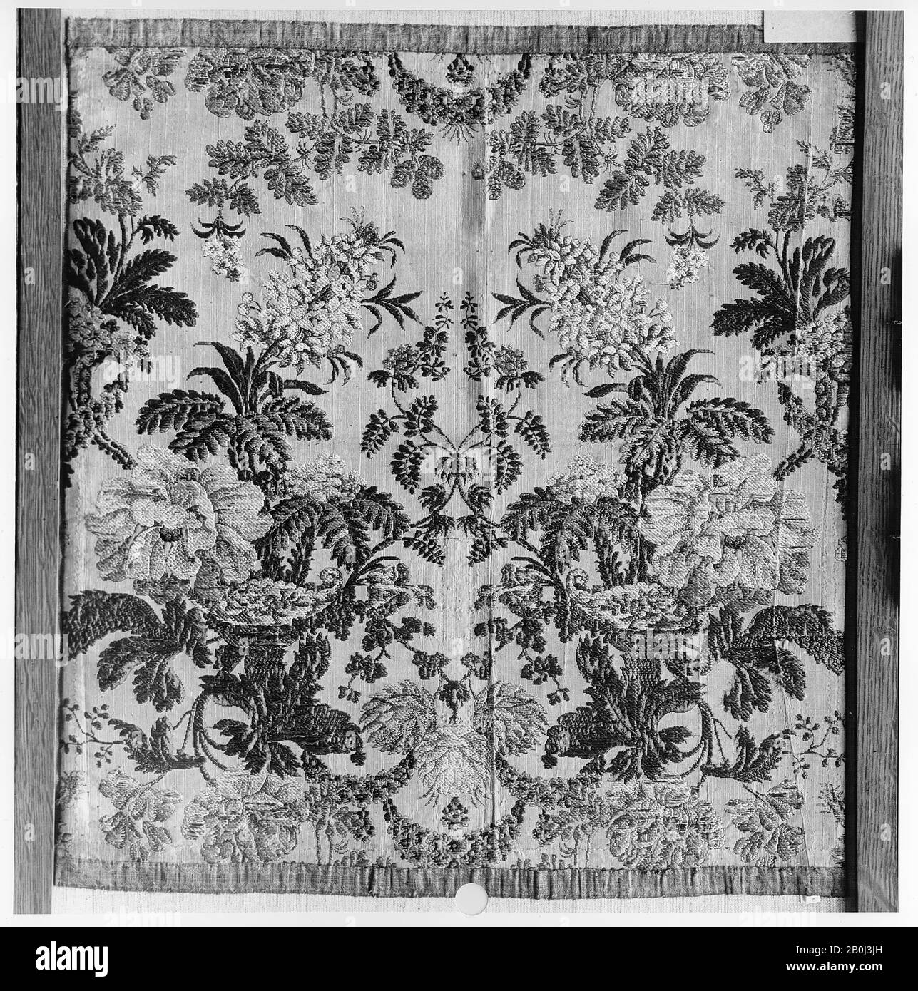 Piece, French, ca. 1730, French, Silk, Overall: 6 x 6 7/8 in. (15.2 x 17.5 cm), Textiles-Woven Stock Photo