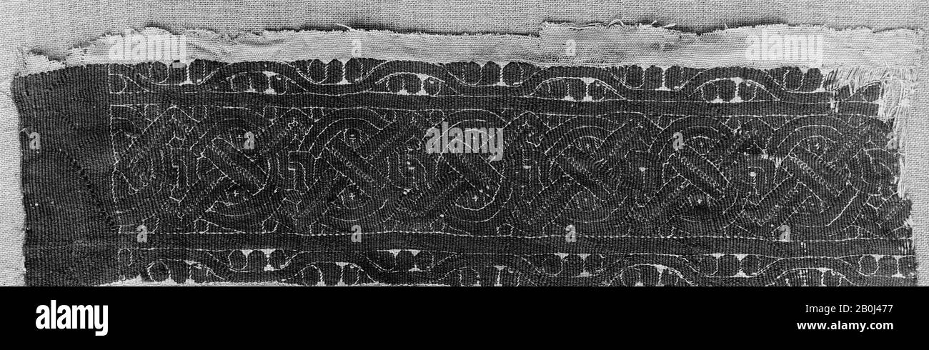 Fragment, 3rd–4th century, Made in Egypt, Wool, linen; plain weave, tapestry weave, 4 in. high 11.75 in. wide (10.16 cm high 29.84 cm wide), Textiles Stock Photo