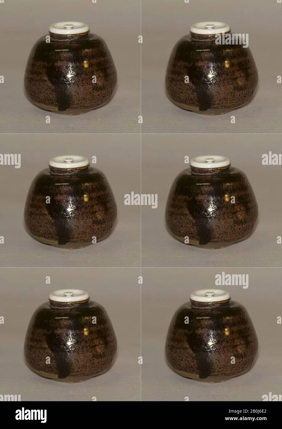 Tea Jar, Japan, Edo period (1615–1868), Date 18th century, Japan, Clay covered with glaze flecked with black (Takatori ware), H. 2 1/4 in. (5.7 cm), Ceramics Stock Photo