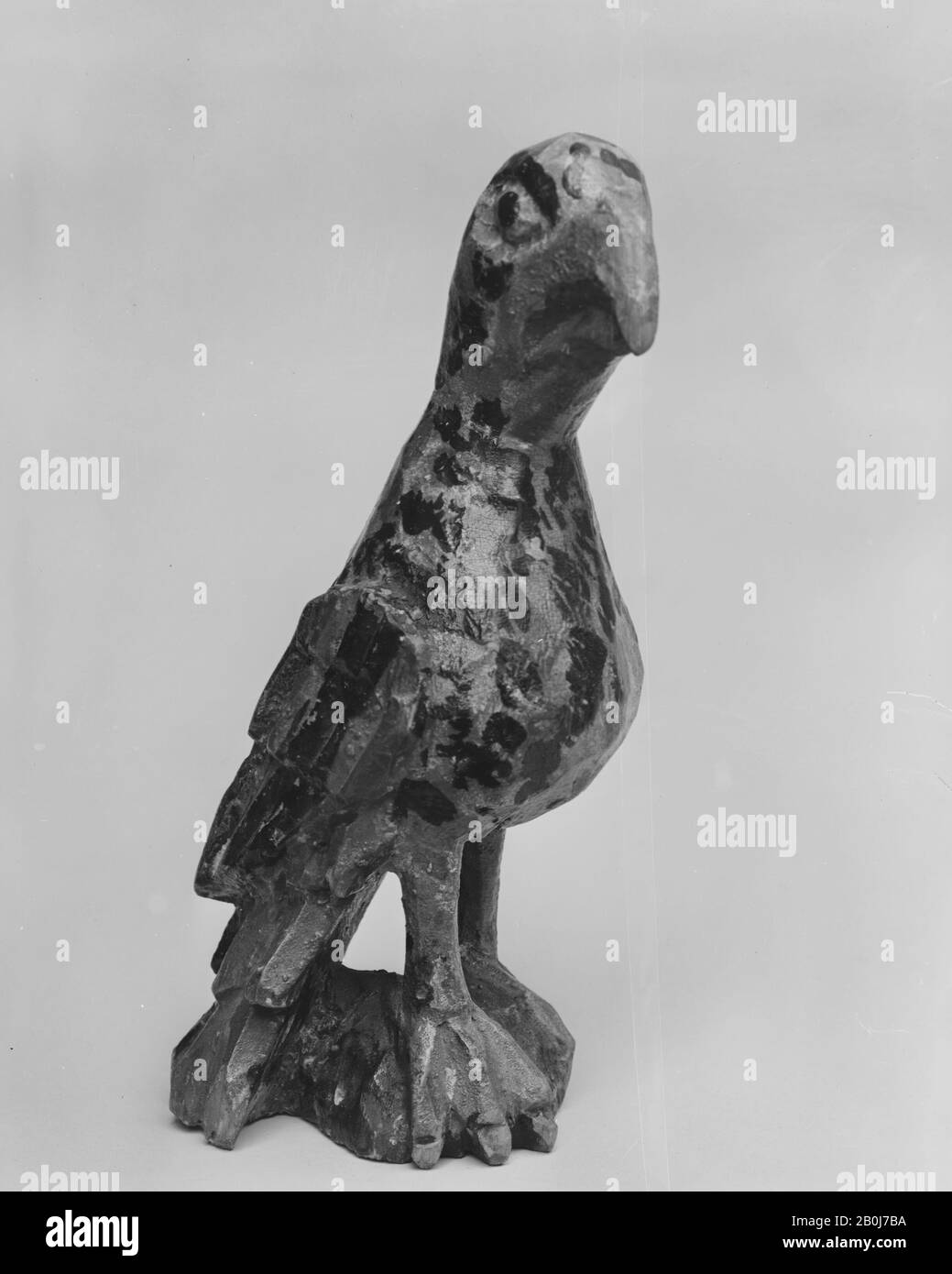 Attributed to Wilhelm Schimmel, Parrot, American, Attributed to Wilhelm Schimmel (probably 1817–1890), 1865–90, Made in Cumberland County, Pennsylvania, United States, American, White pine, 6 in. H. (15.24 cm), Sculpture Stock Photo