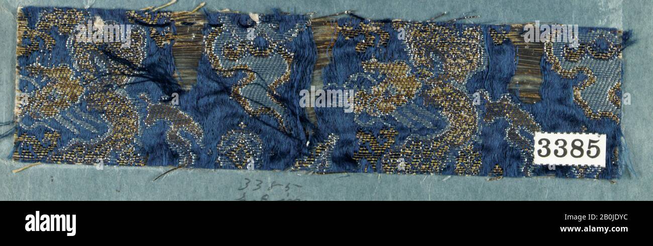 Textile, Japan, 19th century, Japan, 1 1/2 × 6 1/4 in. (3.8 × 15.9 cm), Textiles-Woven Stock Photo
