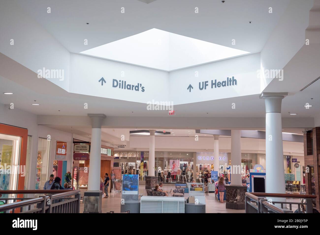 Updated Dillard's to Anchor Texas Mall – Visual Merchandising and Store  Design