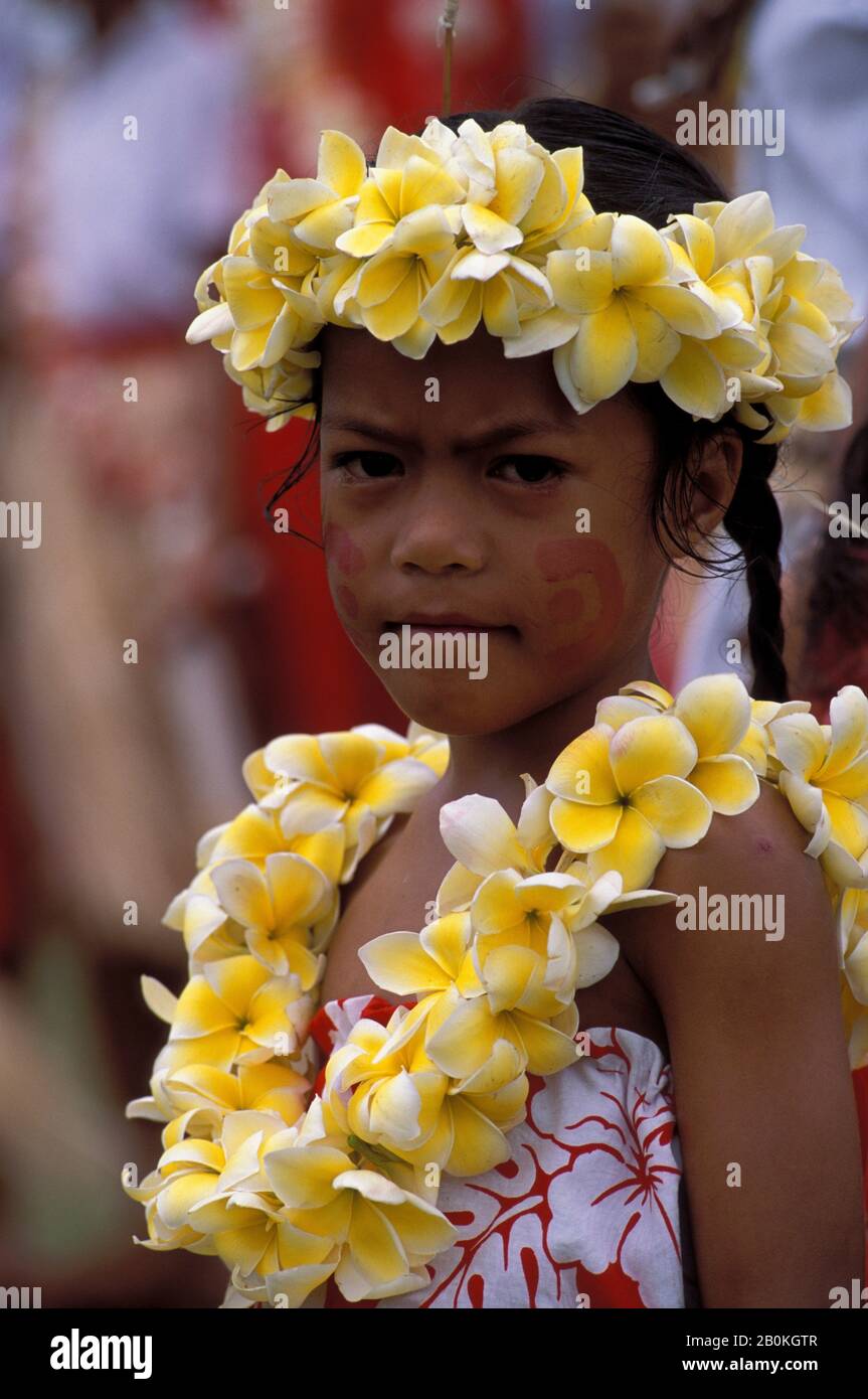 TONGA, NIUATOPUTAPU ISLAND, PORTRAIT OF GIRL, TRADITIONAL CLOTHING ...