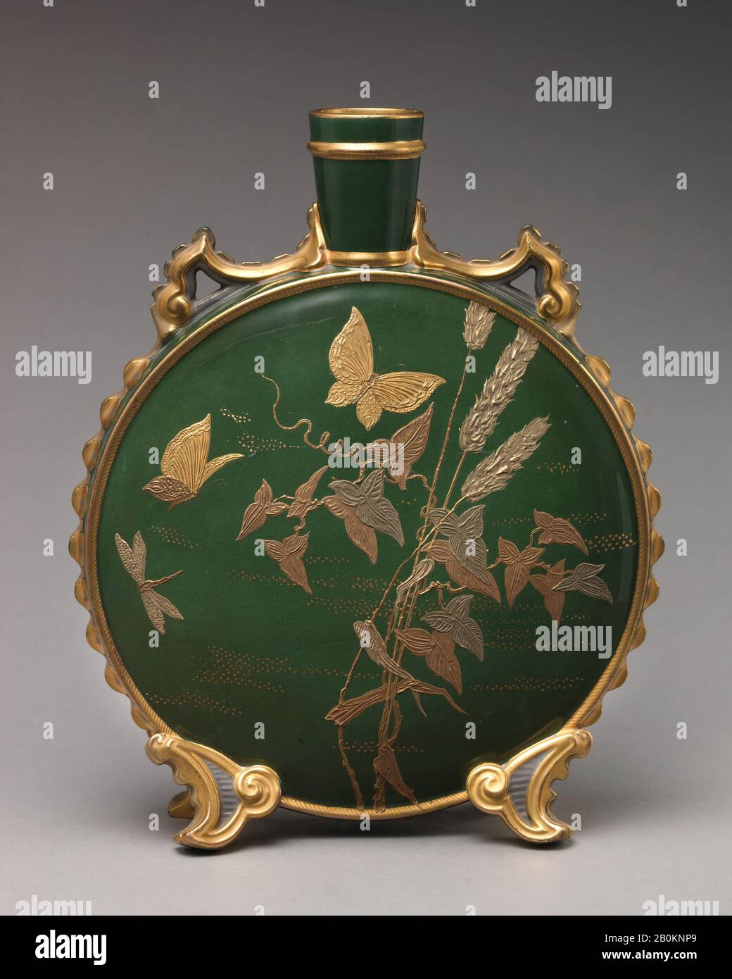 Worcester factory, Moon flask with gold butterfly and wheat motifs, British, Worcester, Worcester factory (British, 1751–2008), 1880s, British, Worcester, Bone china, confirmed: 11 1/4 × 9 5/8 × 2 15/16 in. (28.6 × 24.4 × 7.5 cm), Ceramics-Porcelain Stock Photo