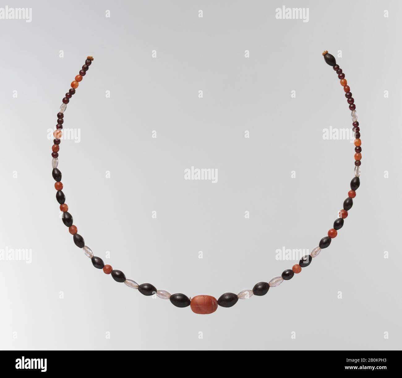 Garnet beaded necklace 116