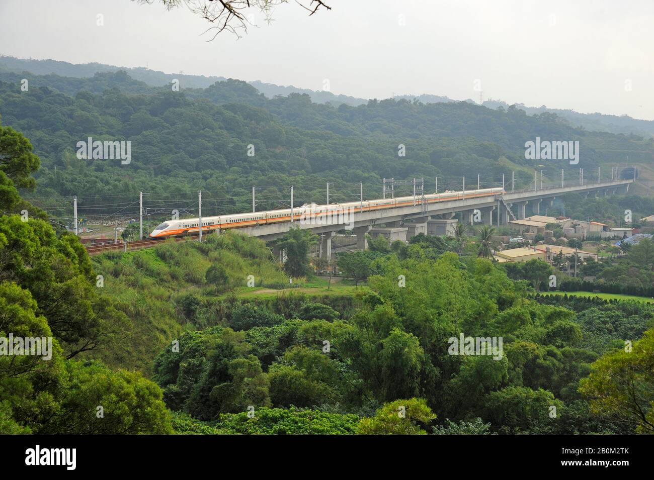 High Speed HSR bullet train in the countryside south of Taichung, Taiwan Stock Photo