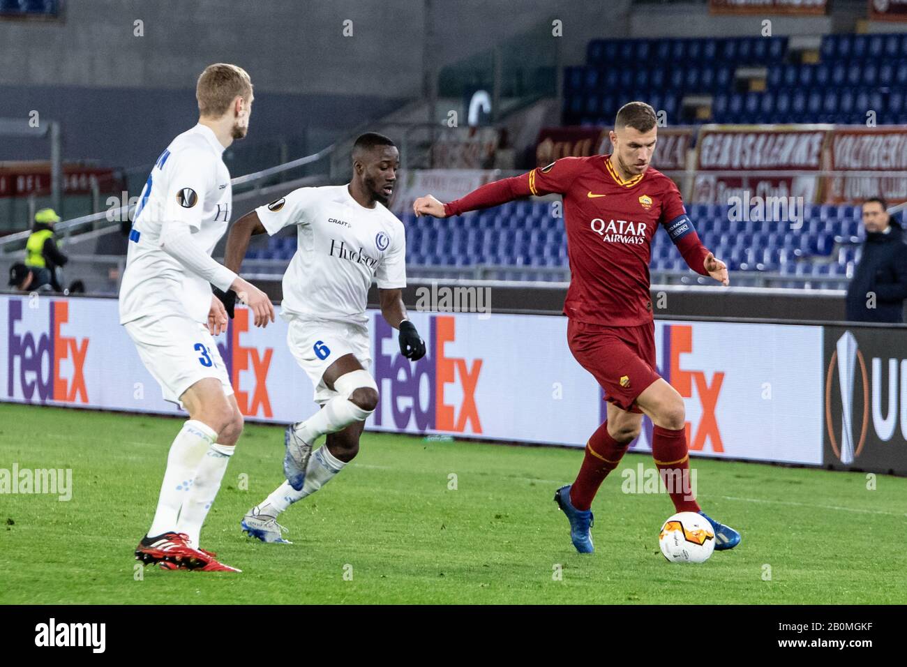 Edin Dzeko Of As Roma Seen In Action During The Uefa Europa League Group J Football Match Between As Roma And Kaa Gent At The Stadio Olimpico Staduim Final Score As Roma 1 0 Edin Dzeko Of As Roma Seen In Action During The Uefa Europa League Group J Football Match Between As Roma And Kaa Gent At The Stadio Olimpico Staduim Final Score As Roma 1 0