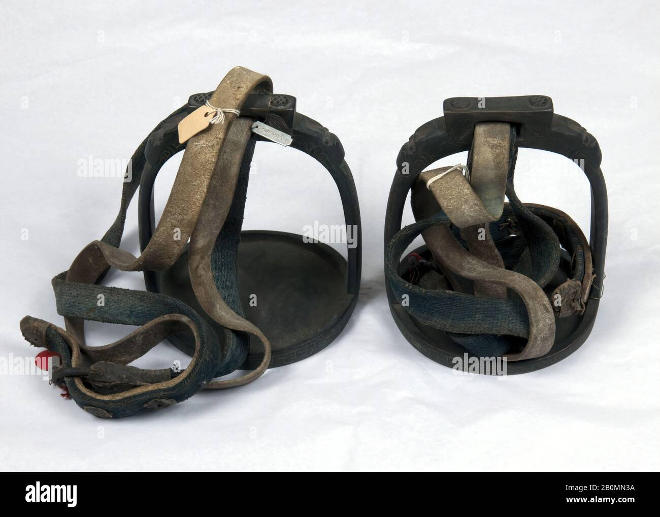 Horse Masters Classic Bent Leg Safety Stirrup Iron and Treads 2 Sizes Available 