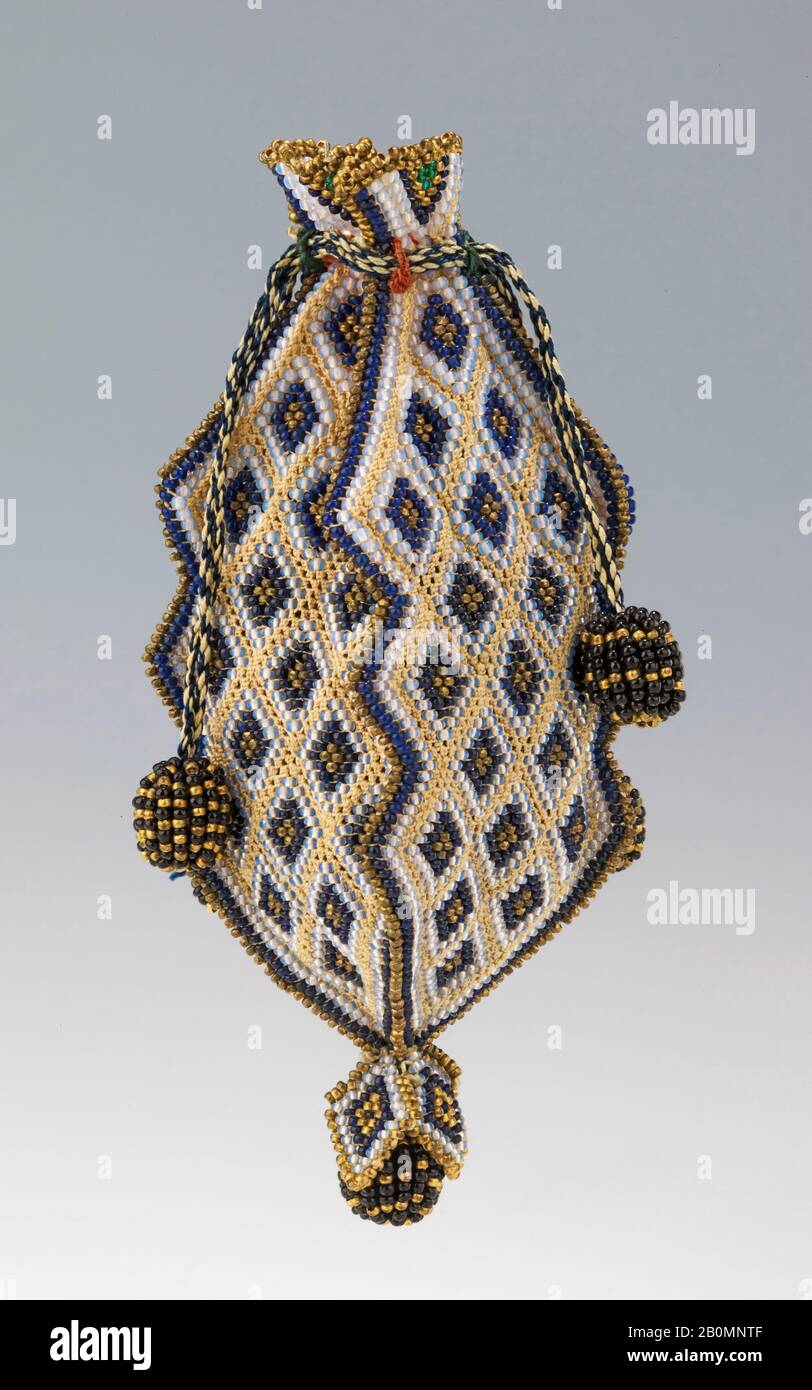 Reticule hi-res stock photography and images - Alamy