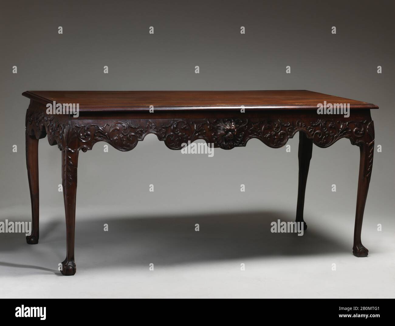 Side table, Irish, ca. 1730–40, Irish, Mahogany, Overall: 28 1/2 × 60 × 28 5/8 in. (72.4 × 152.4 × 72.7 cm), Woodwork-Furniture Stock Photo