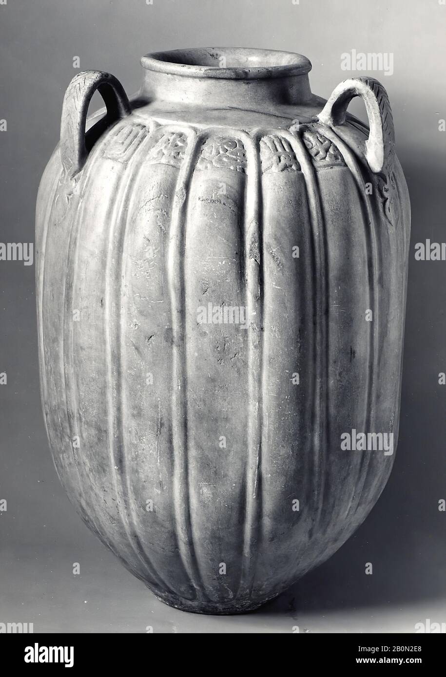 Kg 76 hi res stock photography and images Alamy