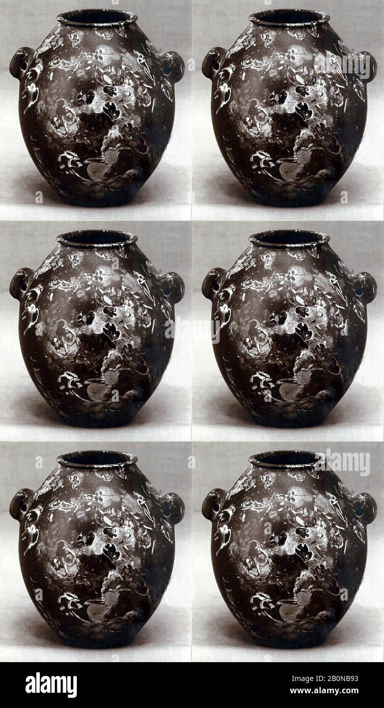 Shouldered jar with two lugs, Predynastic, Naqada II, Date ca. 3650–3300 B.C., From Egypt, Limestone breccia, H. 17.2 cm (6 3/4 in.); diam. 14.3 cm (5 5/8 in Stock Photo