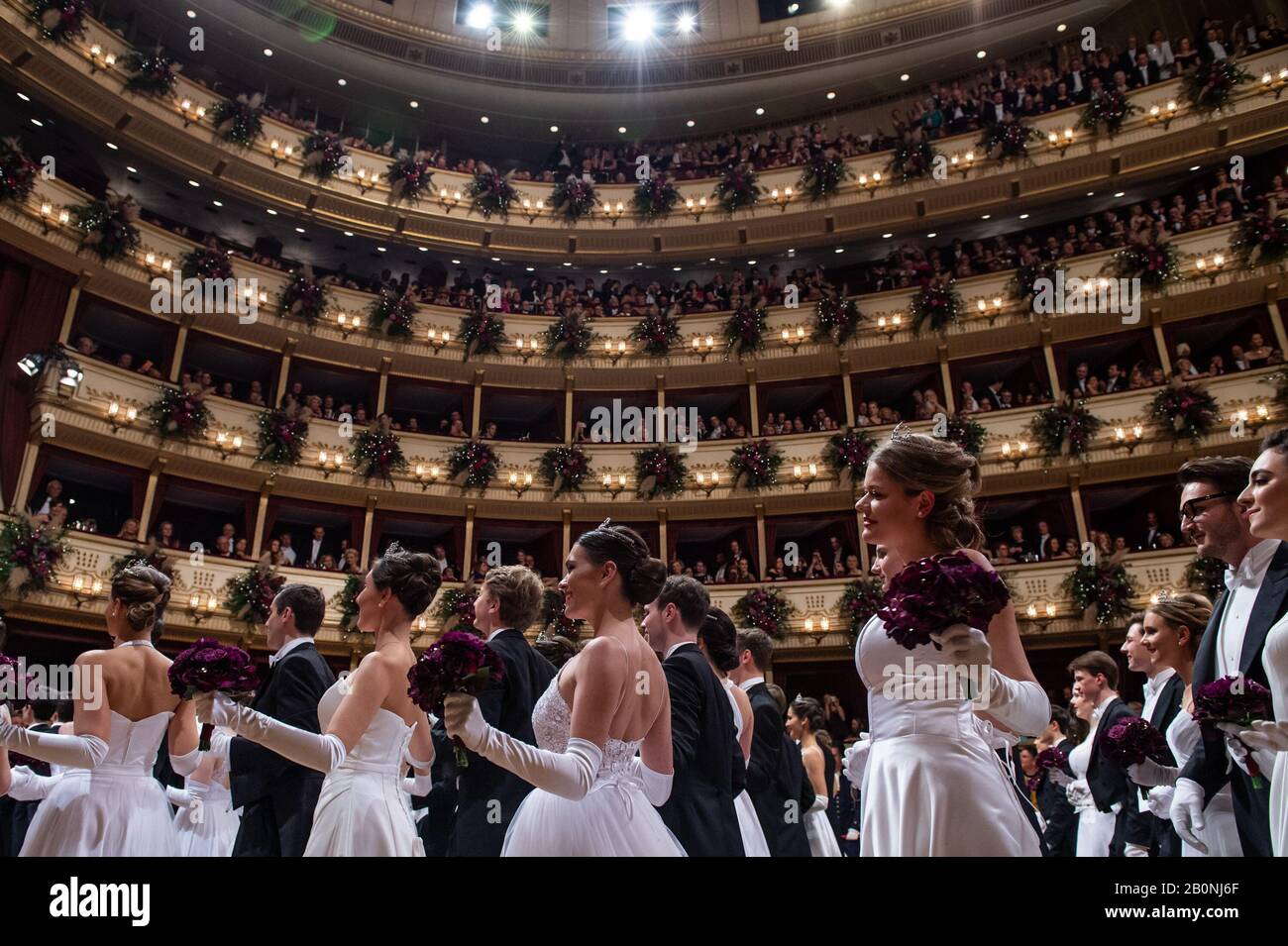 Vienna, Austria. 20th Feb, 2020. Dancers attend the Opera Ball at the State  Opera House in Vienna, Austria, Feb. 20, 2020. The 2020 Vienna Opera Ball  was held on Thursday night. Credit:
