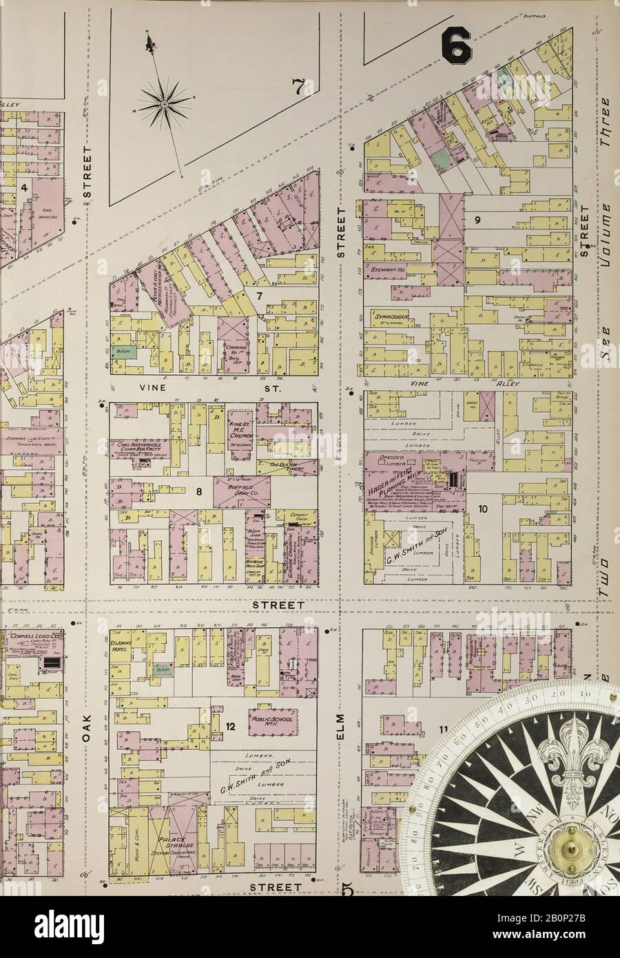 Image 16 of Sanborn Fire Insurance Map from Buffalo, Erie County, New York. 1889-1893 Vol. 1, 1889. 85 Sheet(s). Includes Map of Elevator District. Double-paged plates numbered 1-40. Bound, America, street map with a Nineteenth Century compass Stock Photo