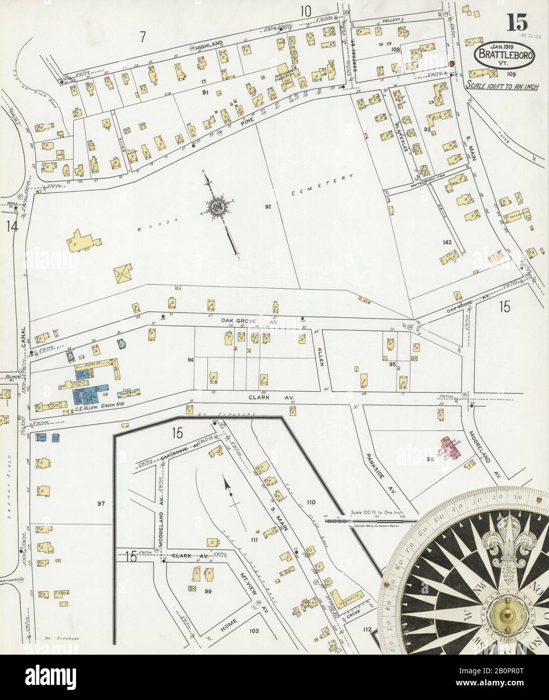 Image 15 of Sanborn Fire Insurance Map from Brattleboro, Windham County, Vermont. Jan 1919. 19 Sheet(s), America, street map with a Nineteenth Century compass Stock Photo