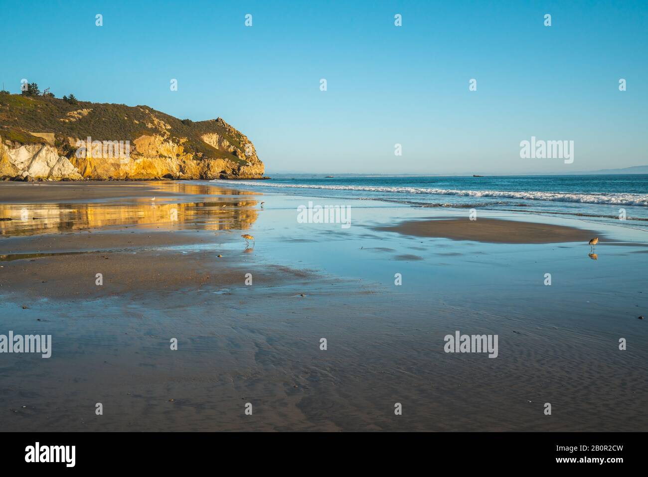 Central california coastal erosion hi-res stock photography and images ...
