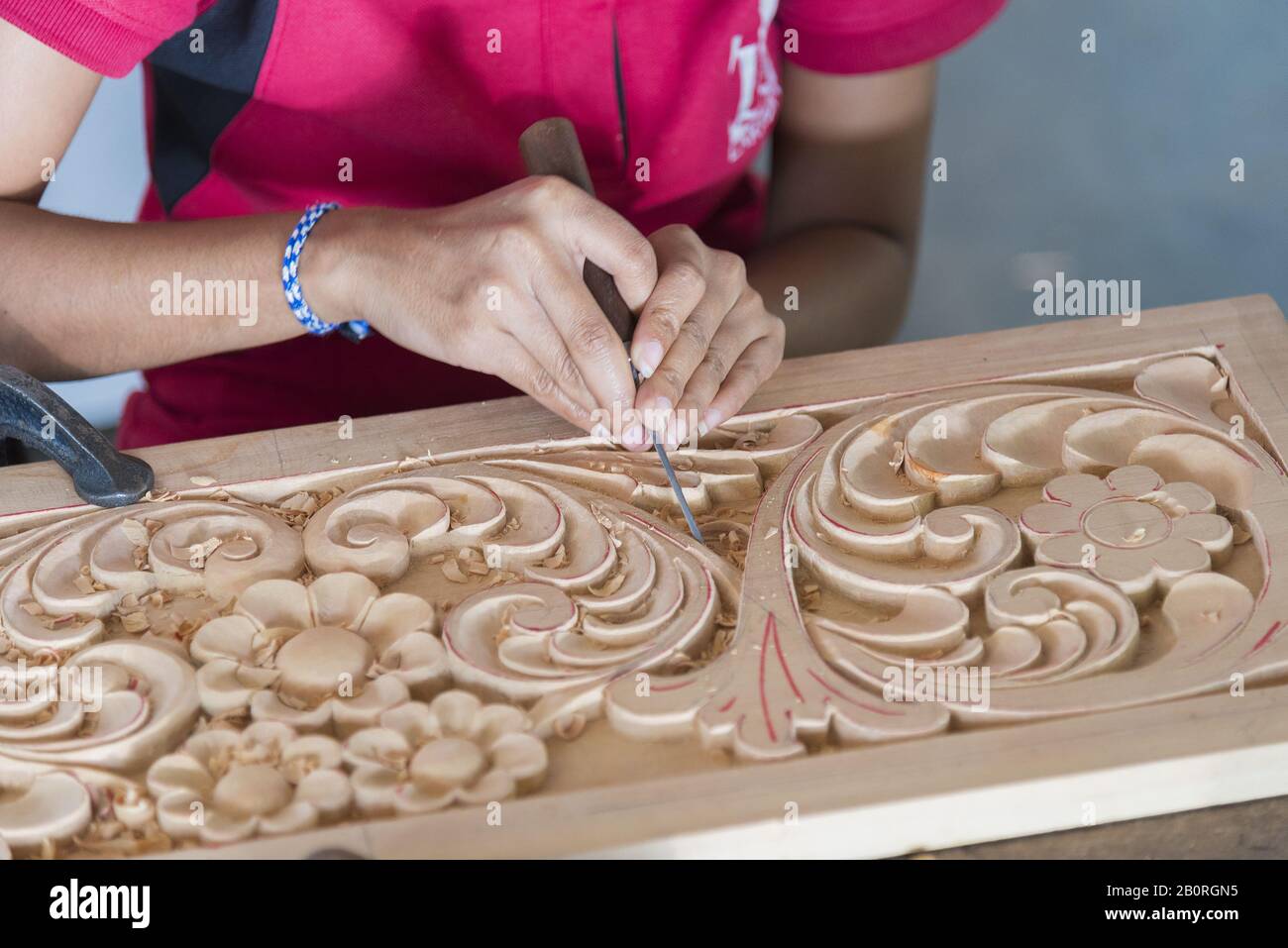 Sri lanka traditional wood carving hires stock photography and images