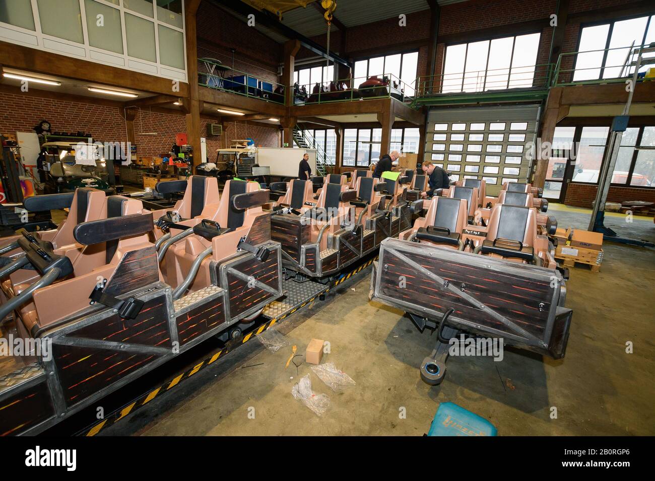 Roller coaster maintenance hires stock photography and images Alamy