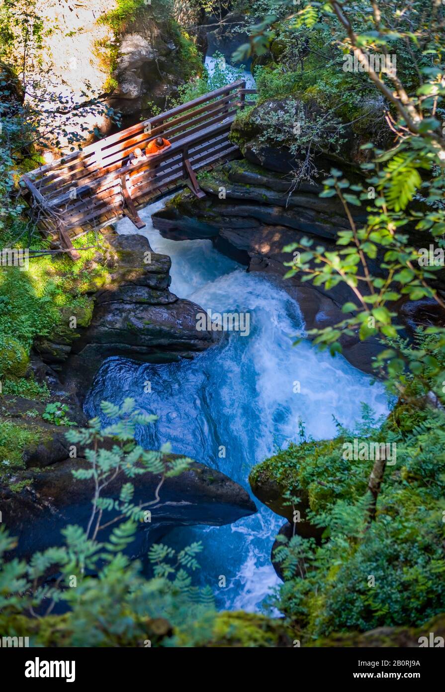hikers-in-the-leitenkammerklamm-gorge-hi-res-stock-photography-and