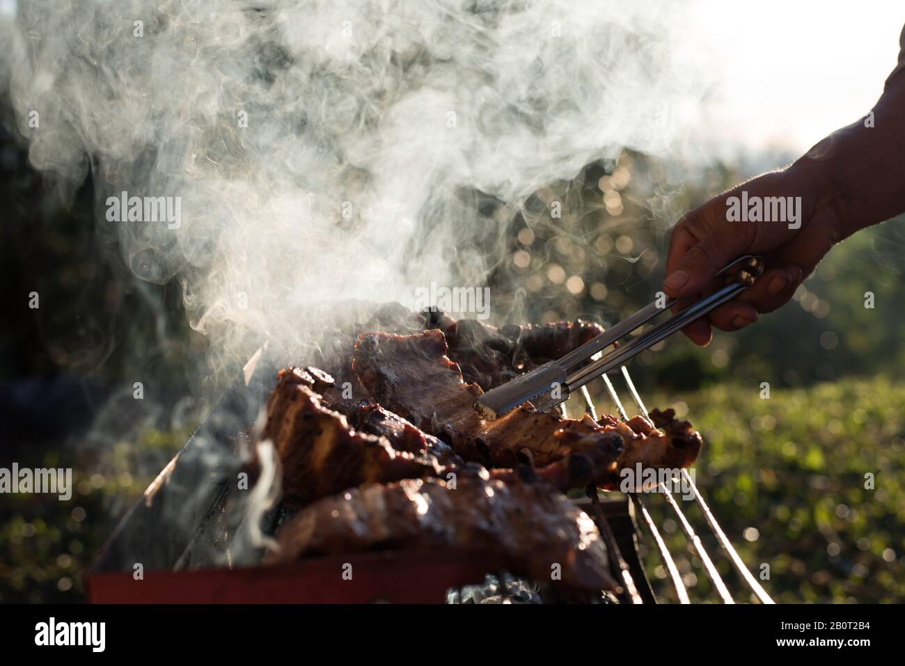 lamb chops on grill Stock Photo - Alamy