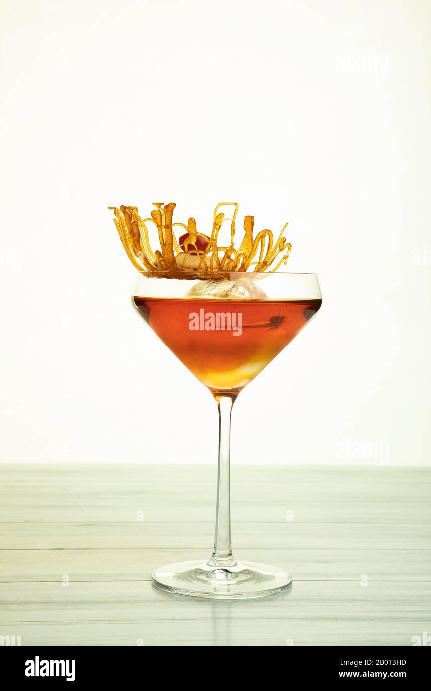 Blackberry and ginger mint mocktail Stock Photo Alamy