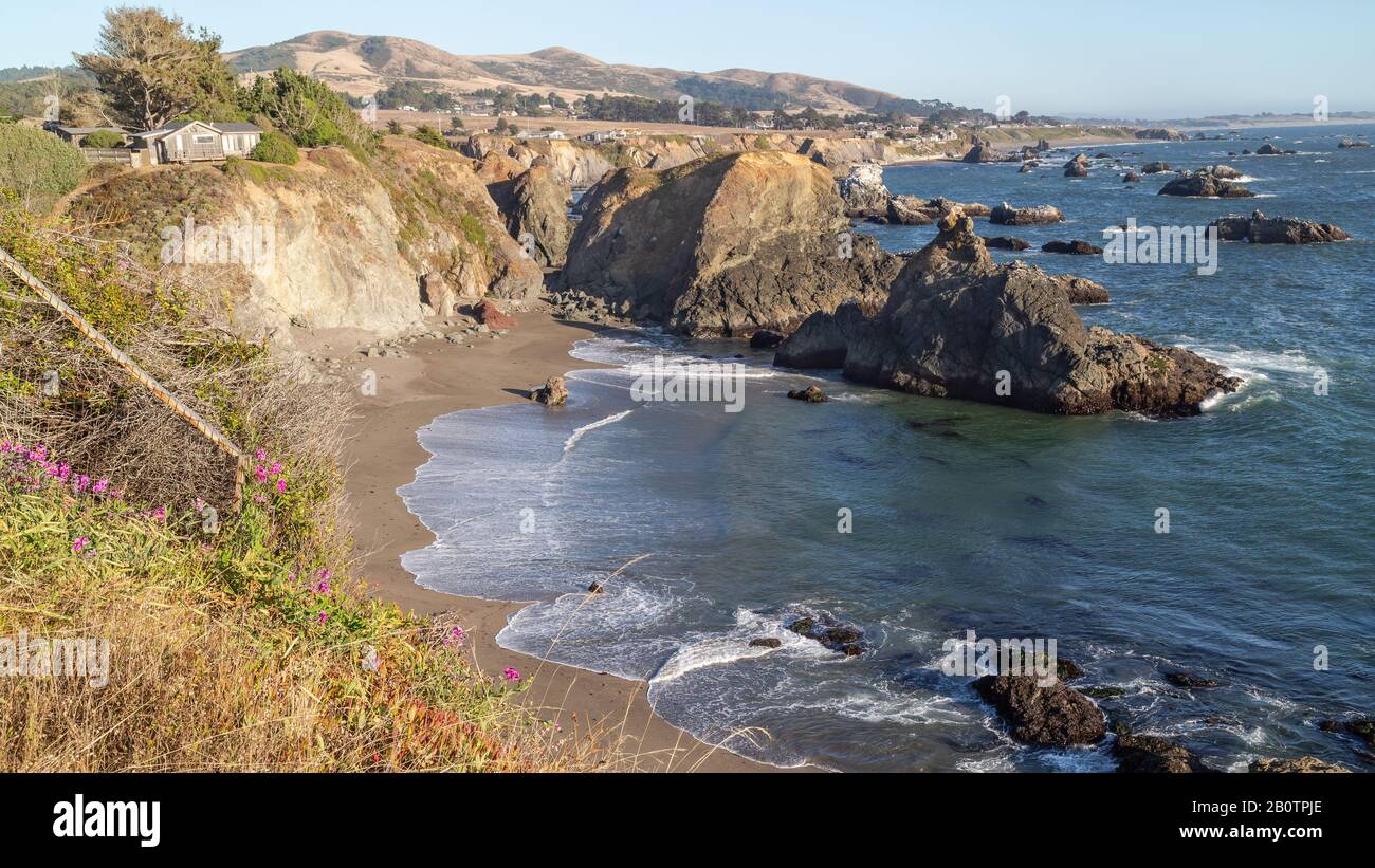 A house on a cliff edge with ocean views west coast California Stock Photo