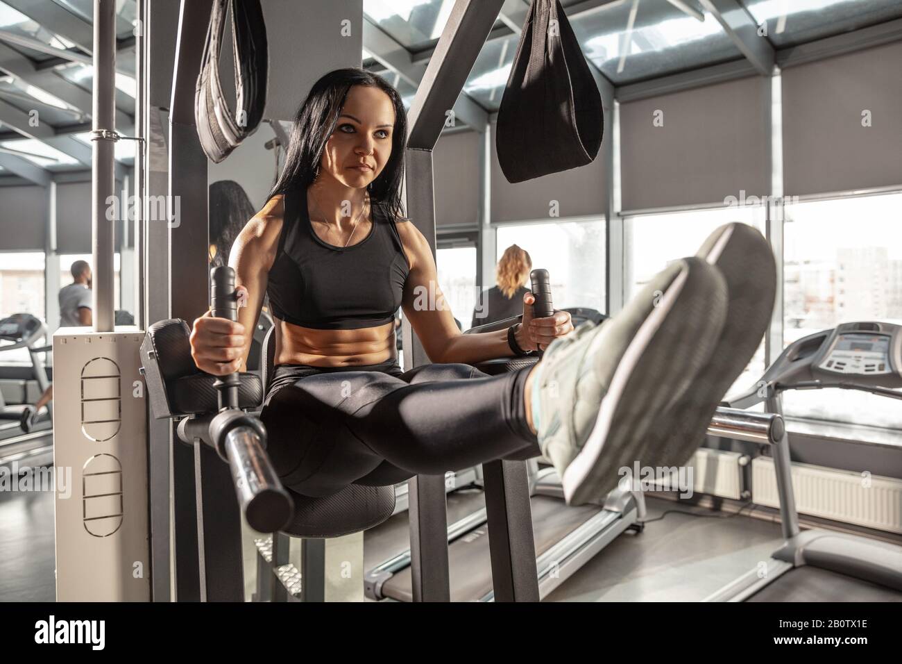 Abs female healthy hi-res stock photography and images - Page 5 - Alamy