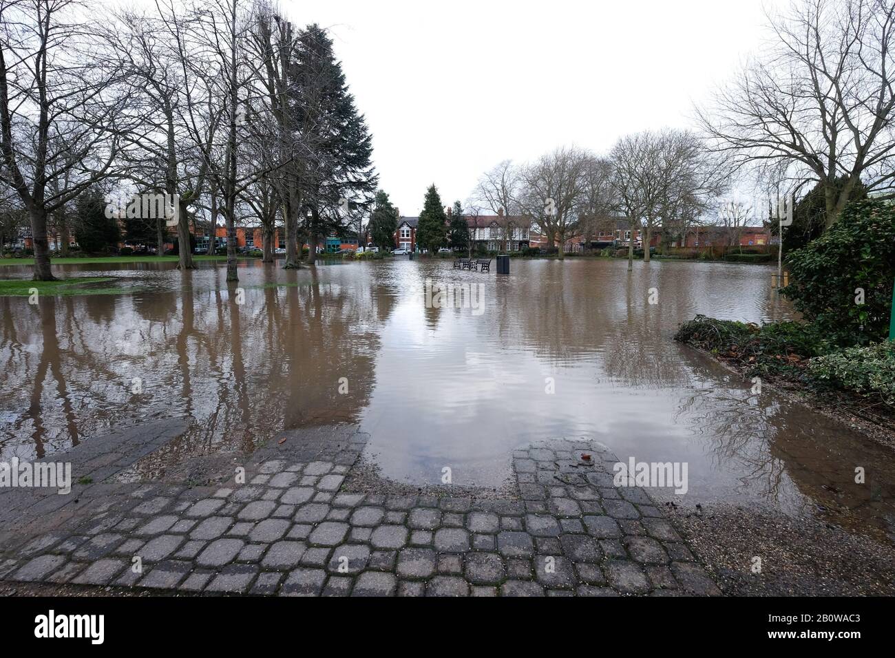 flooding in queens park loughborough leicestershire Stock Photo Alamy