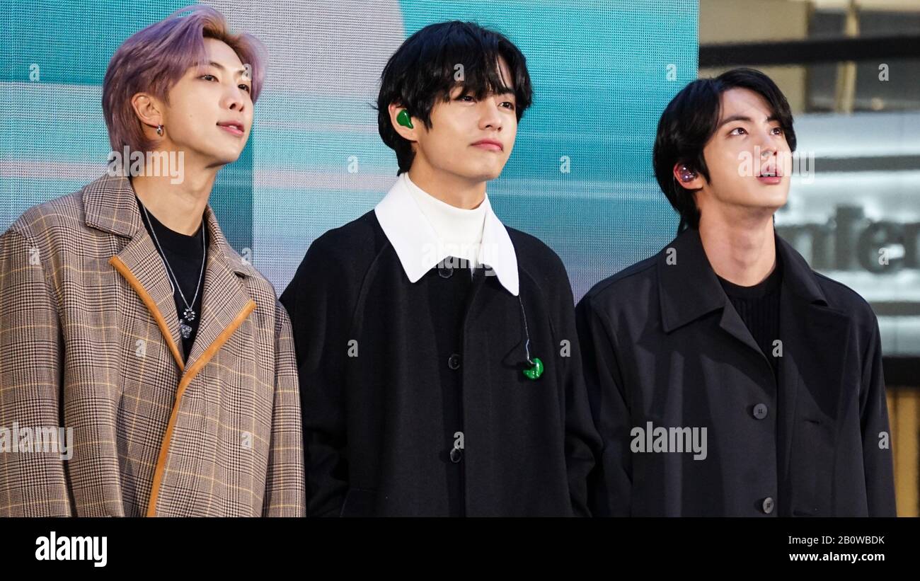 K-POP・アジア BTS 2020 THE PALT PHOTOBOK BTS: Exclusive Photos of the K-Pop Sensation