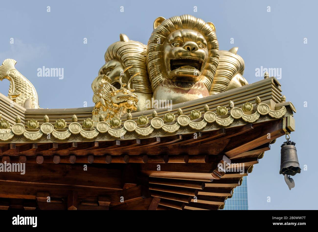 Golden lion heads, Jing'an Temple, Shanghai, China, Asia Stock Photo