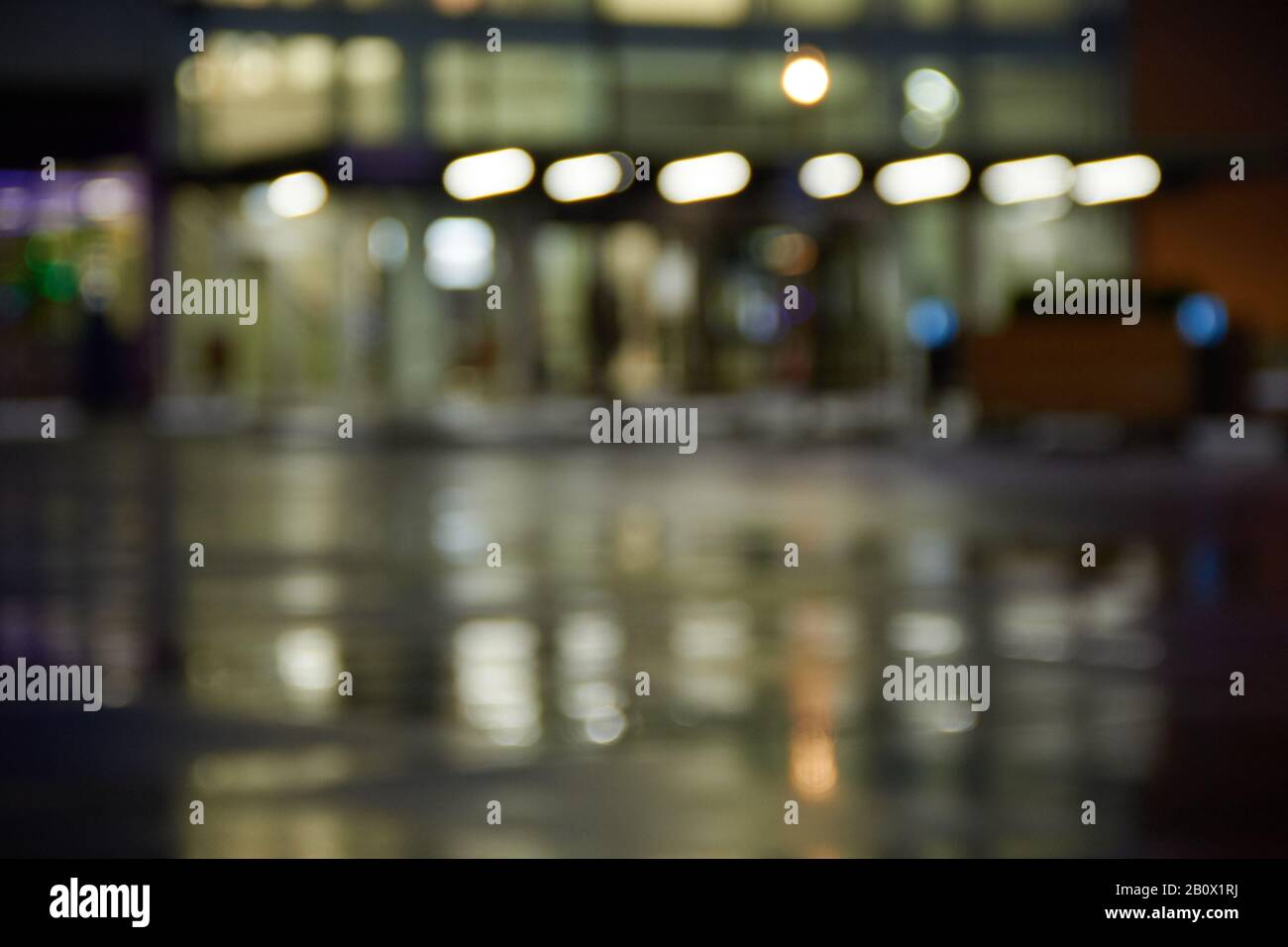 Pub blurred motion lights hi-res stock photography and images - Alamy