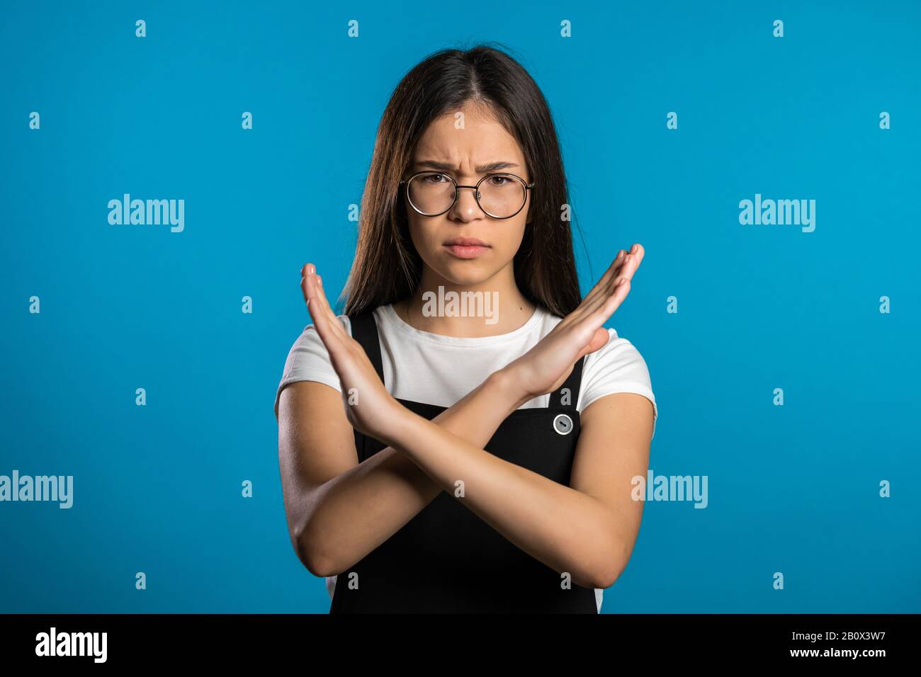 Negation gesture hi-res stock photography and images - Alamy